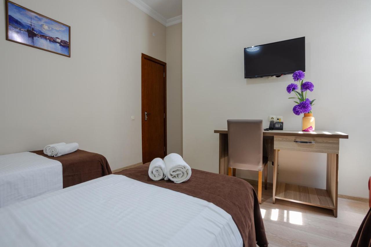 Daisi Sunset Hotel Batumi Ngoại thất bức ảnh