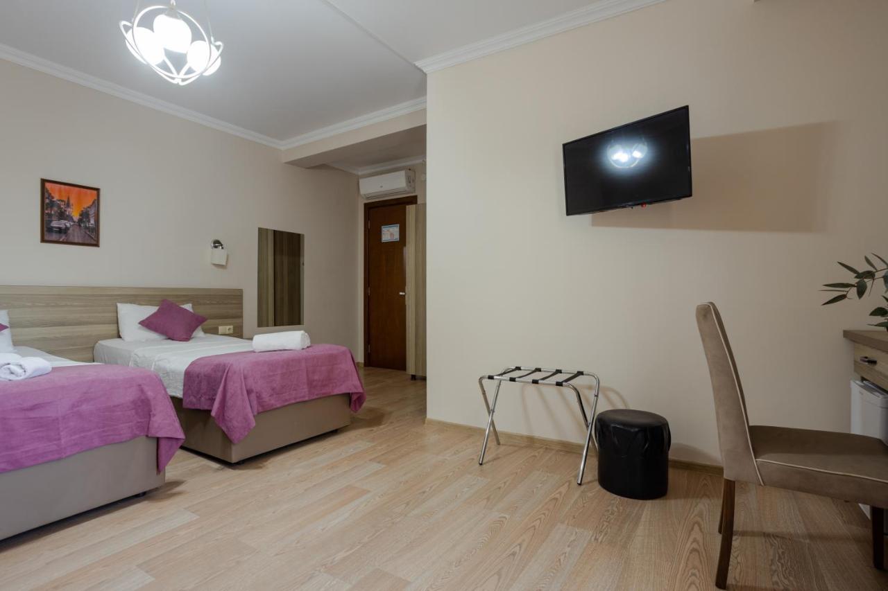 Daisi Sunset Hotel Batumi Ngoại thất bức ảnh