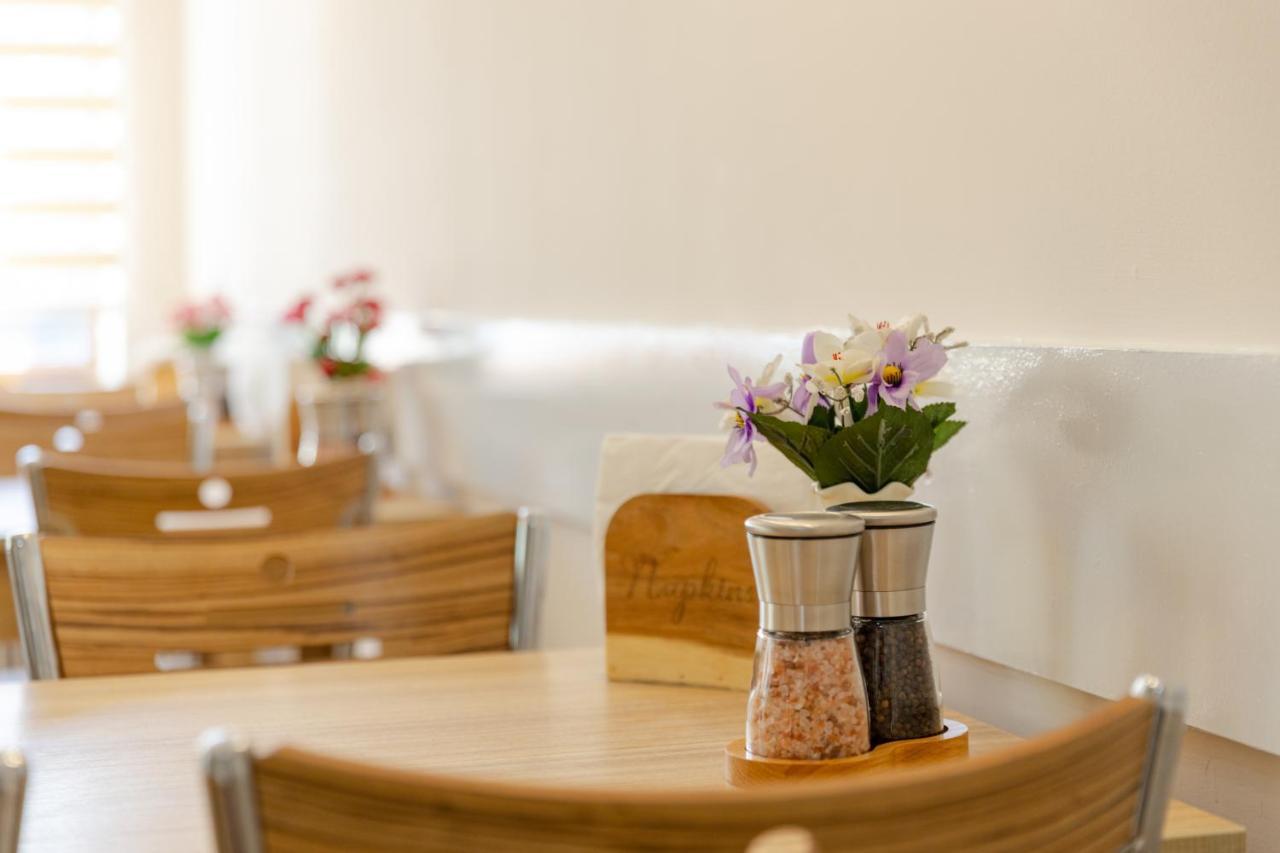 Daisi Sunset Hotel Batumi Ngoại thất bức ảnh