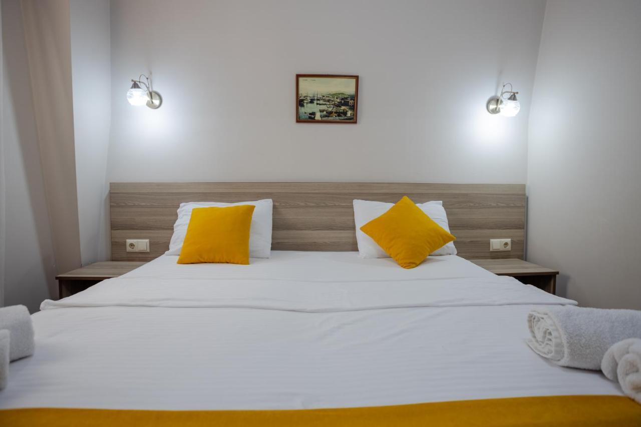 Daisi Sunset Hotel Batumi Ngoại thất bức ảnh