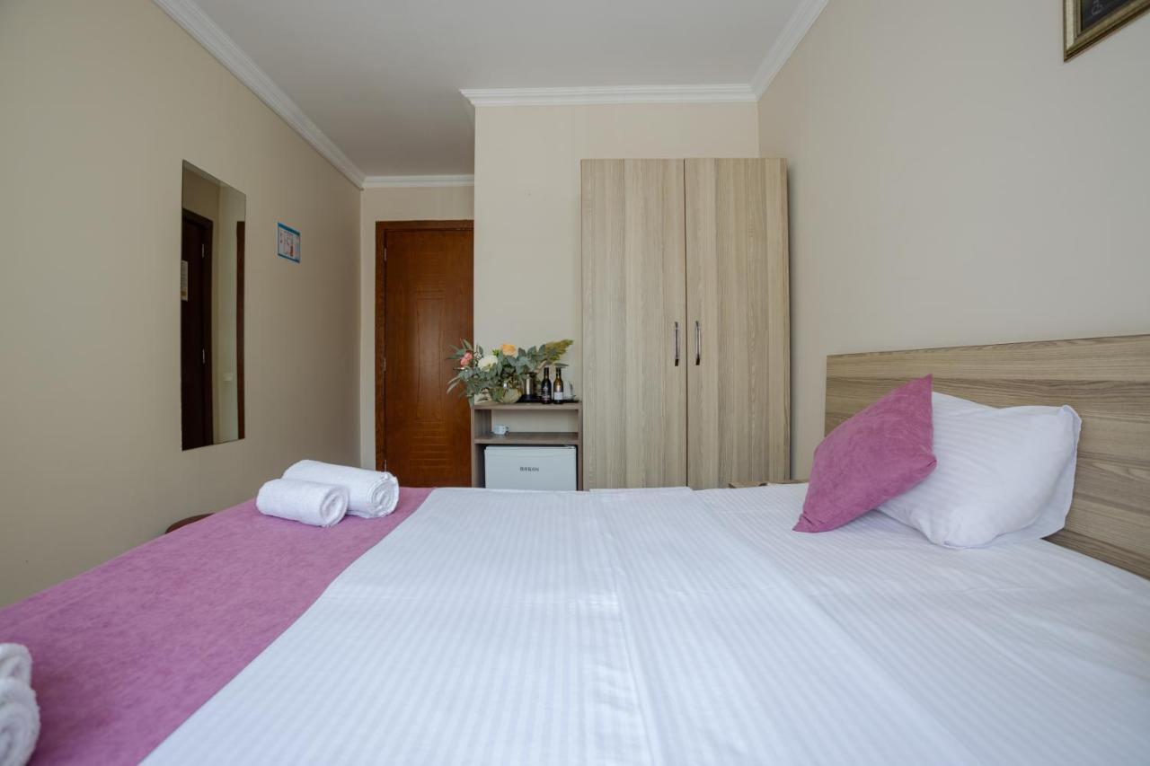 Daisi Sunset Hotel Batumi Ngoại thất bức ảnh