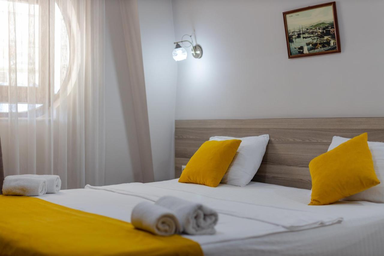 Daisi Sunset Hotel Batumi Ngoại thất bức ảnh