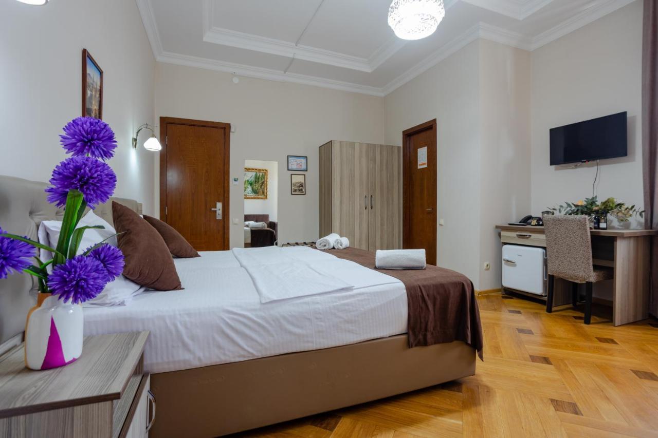 Daisi Sunset Hotel Batumi Ngoại thất bức ảnh