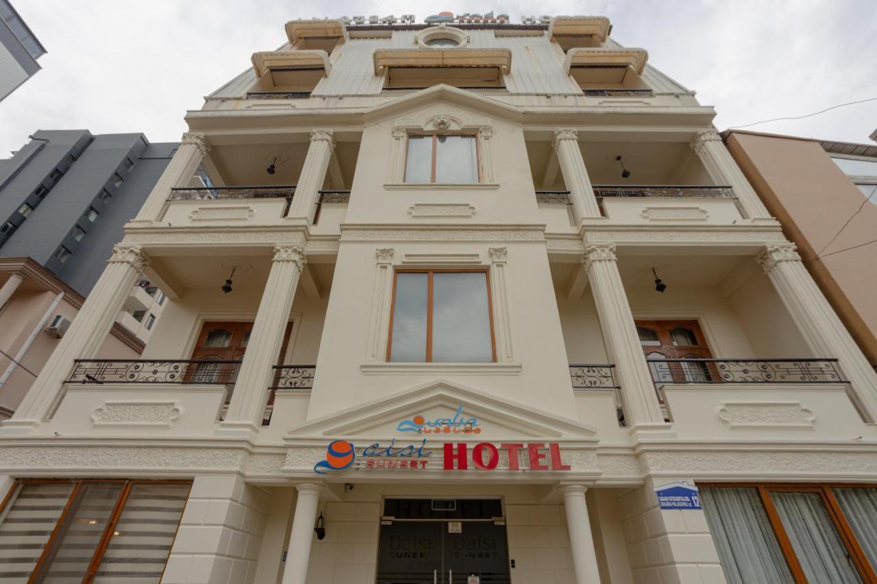 Daisi Sunset Hotel Batumi Ngoại thất bức ảnh